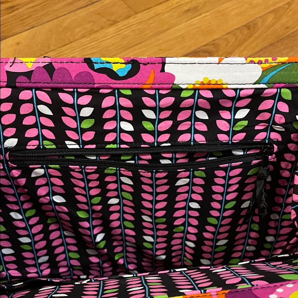 NWT Vera Bradley Vibrant Floral Women's Frame Bag - Picture 8 of 11
